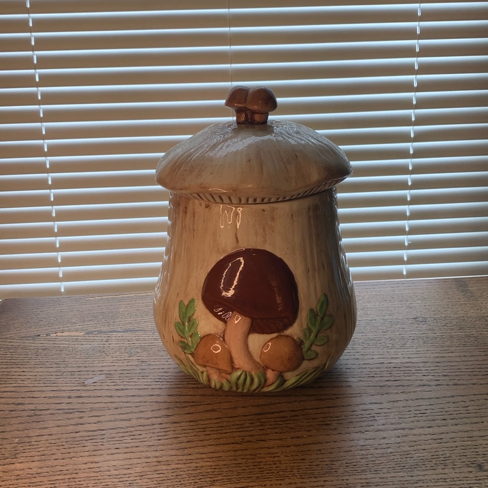 Large Mushroom 1980s Arnell Canister